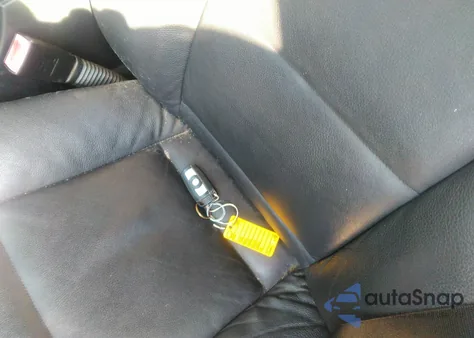 2007 BMW 530I из США, поврежденный, VIN WBANE73567CM52743